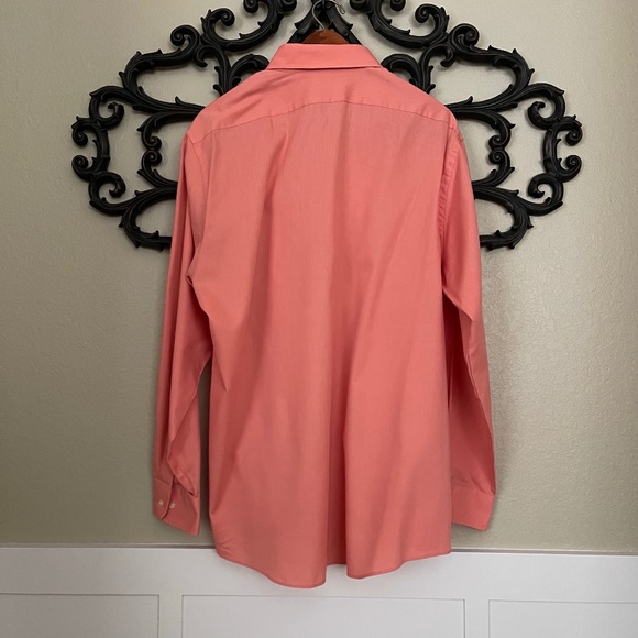 Van Heusen Men's Regular Fit Dress Shirt Wrinkle Free 17-34/35 - Picture 2 of 9